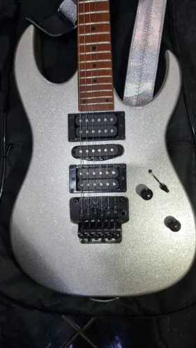 Guitarra Waldman WIG-270 SPVS Sparkle Silver