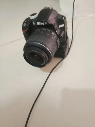 Máquina fotográfica Nikon d3100
