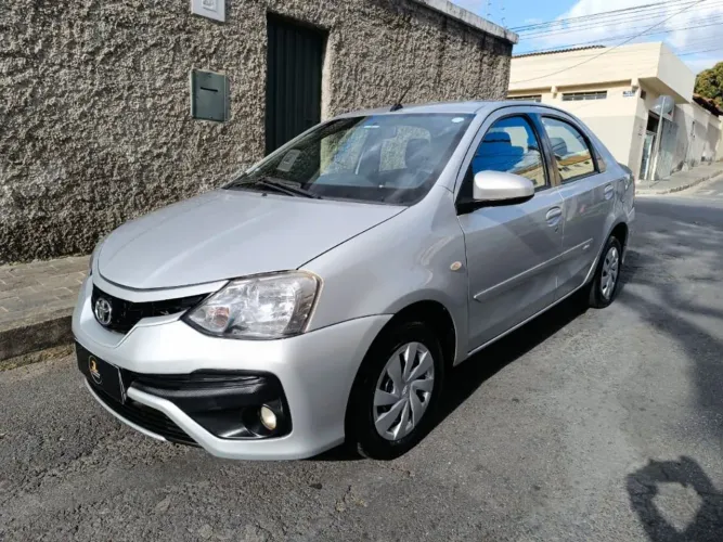 Toyota Etios X Plus Sedan 1.5 Flex 16V 4P Mec. 2018