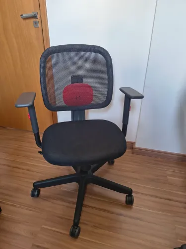Cadeira de escritório Flexform Dot