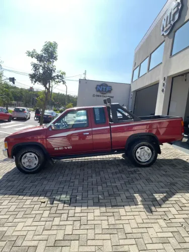 Nissan King-Cab SE 4X4 3.0 V6 1993