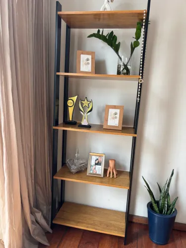 ESTANTE DECORATIVA