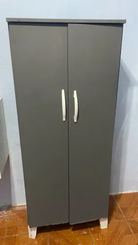 Armário multiuso