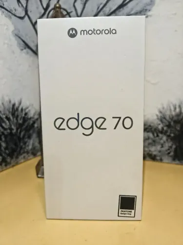 Motorola Edge 70 512Gb Cinza novo lacrado