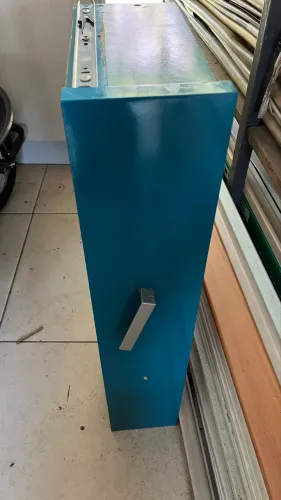 Móvel de lavabo cim gaveta , torneira e pia