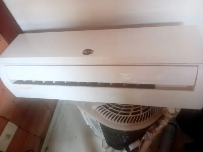 Ar condicionado sprit inveter 12mil btus 220v