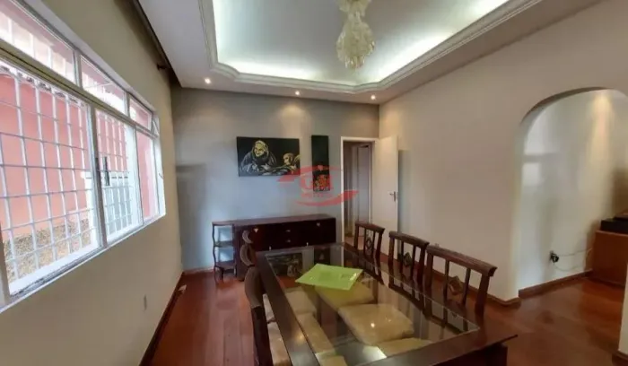 Casa à venda, 5 quartos, 1 suíte, 2 vagas, Jardim América - Belo Horizonte/MG