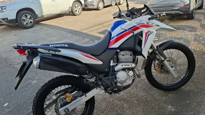 HONDA XRE 300 RALLY ABS 2018 - ÚNICO DONO