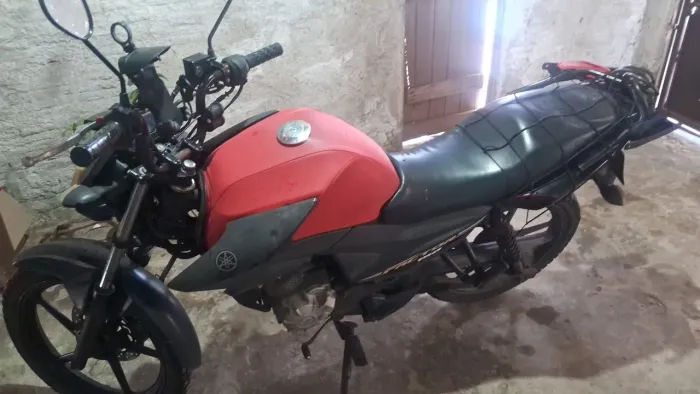 Yhamaha  fector 150 flex ano 2019  Vende-se  zar *