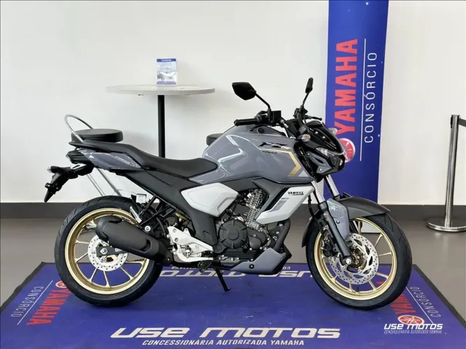 YAMAHA FAZER FZ15 CONNECTED ABS