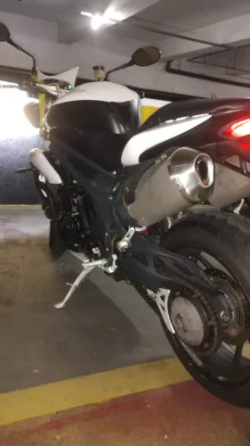 Triumph speed triple conservada nada para fazer