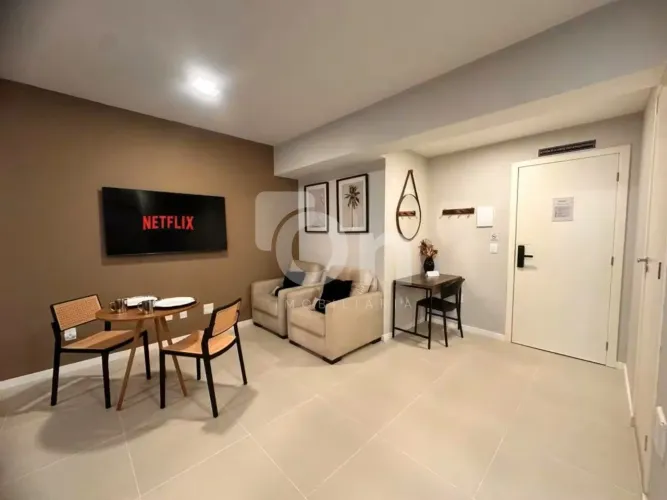 Apartamento de 5 dormitórios no Centro