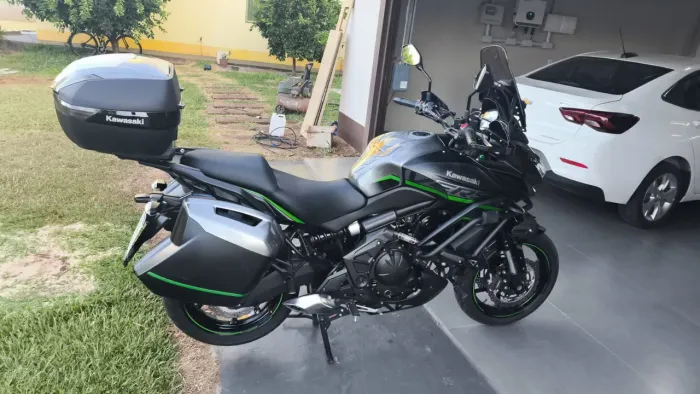 Versys 650 tourer semi nova