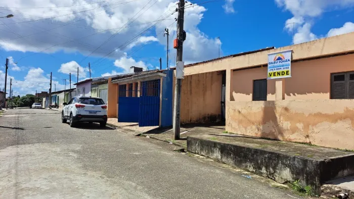 Casa a venda em estância