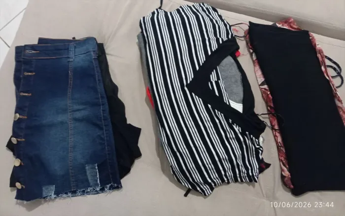 Lote de Roupas Feminina