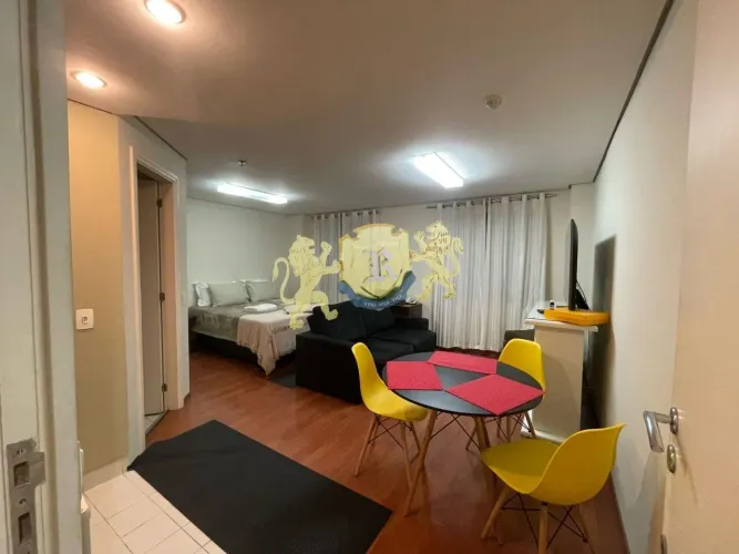 Flat com 2 Quartos para alugar, 70m² - Moema