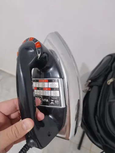 Vendo ferro Black Decker