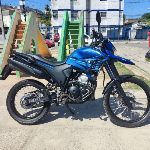 Yamaha XTZ 250 Lander 2021 - Impecável / Baixa KM