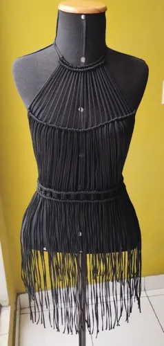 Saída de praia artesanal em macramê