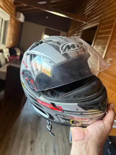 Vendo capacete