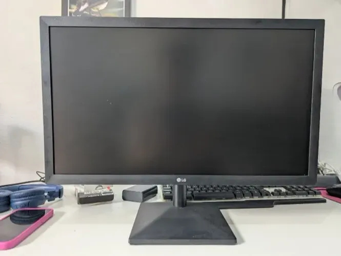 Monitor LG 22 polegadas Full HD - Excelente Estado