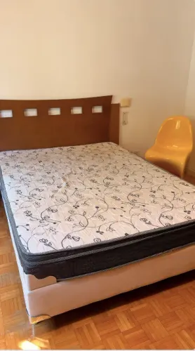 Colchão e box de casal 
