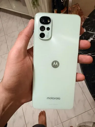 Moto g22 novo sem detalhe completamente novo