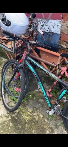 Bicicleta aro 29 verde com preto