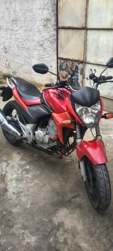 Moto em dia