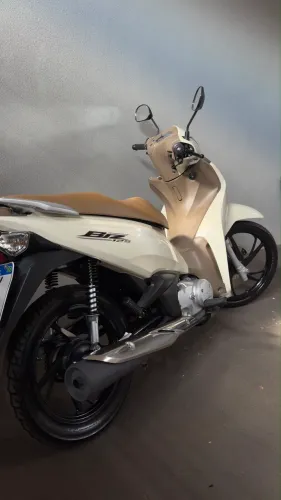 Biz 125 branca moto muito nova 