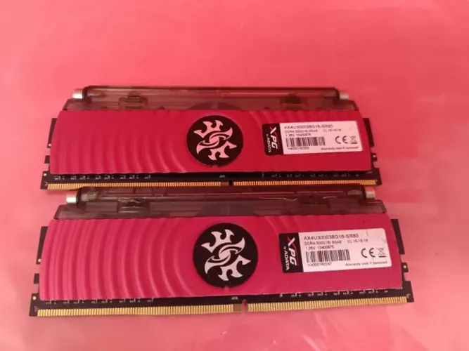 PAR de Memória Adata XPG Spectrix D80, RGB, 8GB (total 16gb), 3000MHz, DDR4, CL16