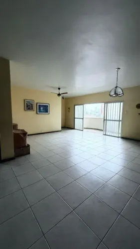 Edifício Palm Springs | 220m² | 2 Suítes | 2VGs