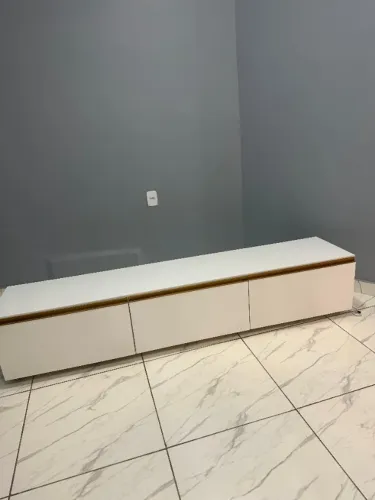 GAVETEIRO / MÓVEL COM LED - MODERNO