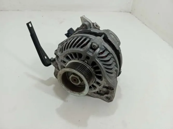 alternador honda    new civic / hrv  ( aceitamos cartões )