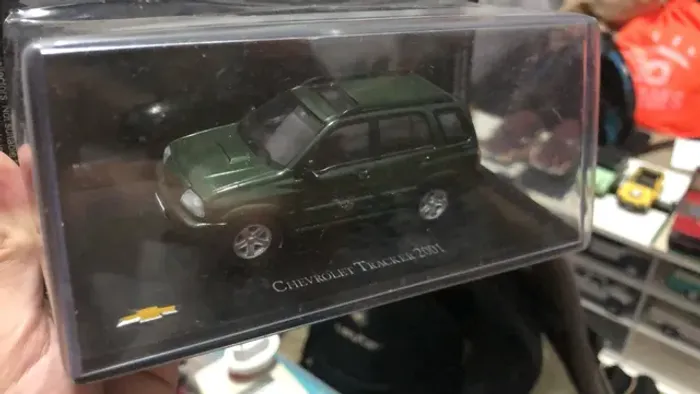 Miniatura Chevrolet Tracker 1:43