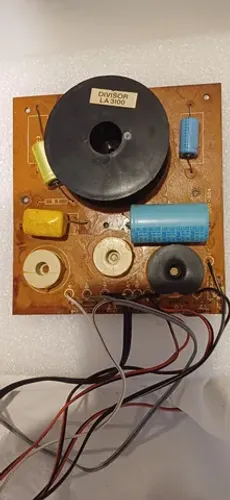 Divisor da caixa de som lando modelo la-3100