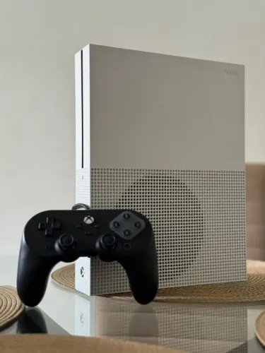 Xbox one S 1 terá