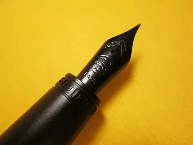 Caneta tinteiro Ensso Italia Black Aluminum