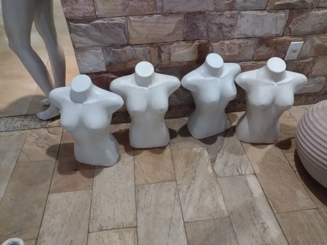 Manequins Femininos busto