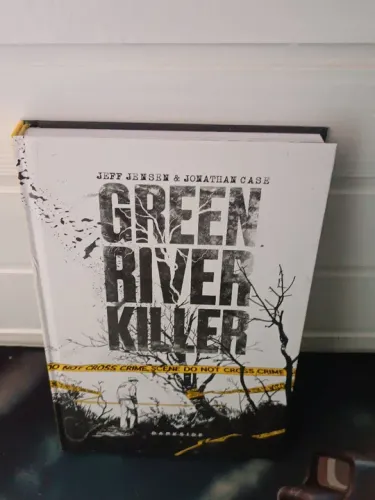 Green River Killer - HQ em capa dura