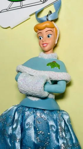 Disney Sketchbook Enfeite de Natal Cinderella altura 12 cm Disney Parks Princesas Disney