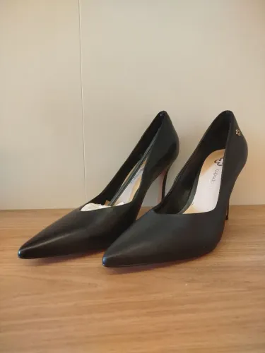 Scarpin Capodarte Liso Preto - Salto 9cm