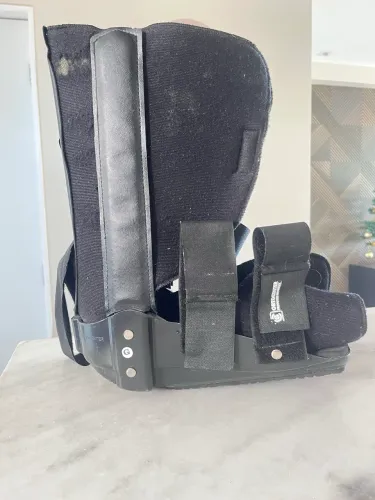 Bota Ortopédica com Kit Aquiles