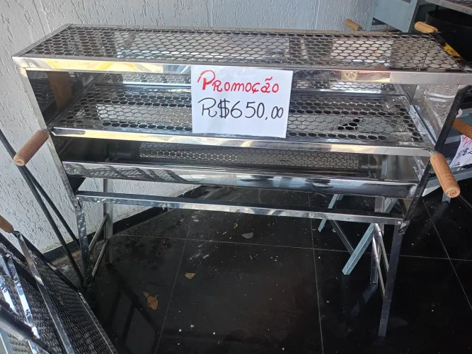 Espeteira, churrasqueira para espetinho em inox