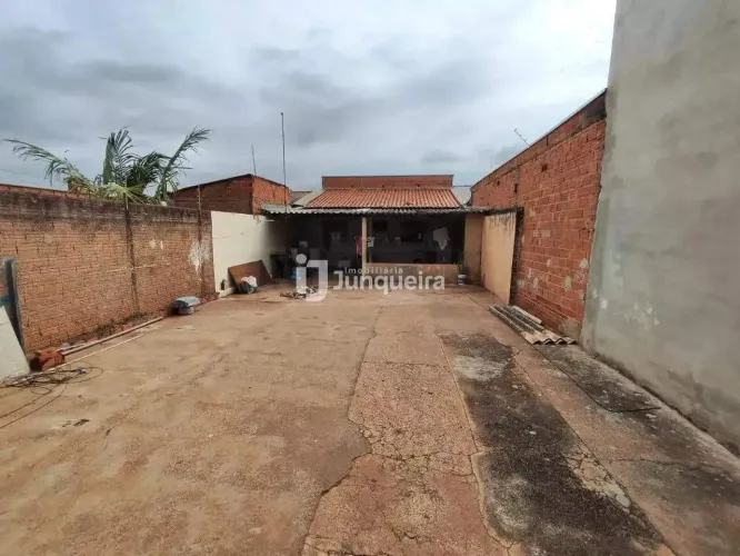 Casa à venda, 1 quarto, 3 vagas, Residencial Luiz Massud Coury - Rio das Pedras/SP