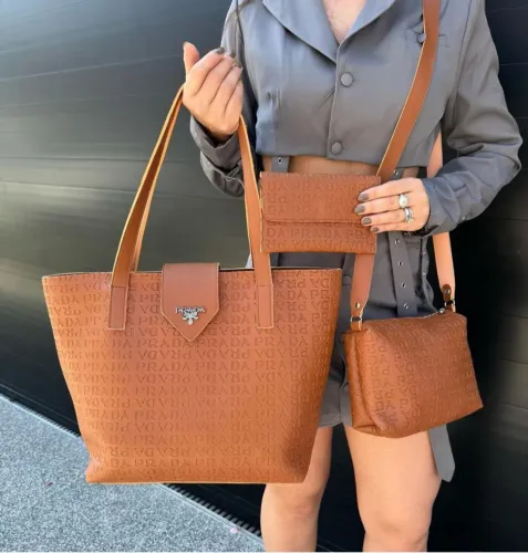 3×1 Prada 