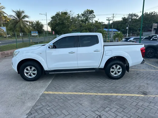 Frontier 2018 automática diesel 4x4