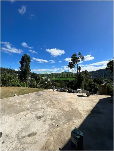 CENTRO (TERRENO EM EXCELENTE LOCALIZAÇÃO)