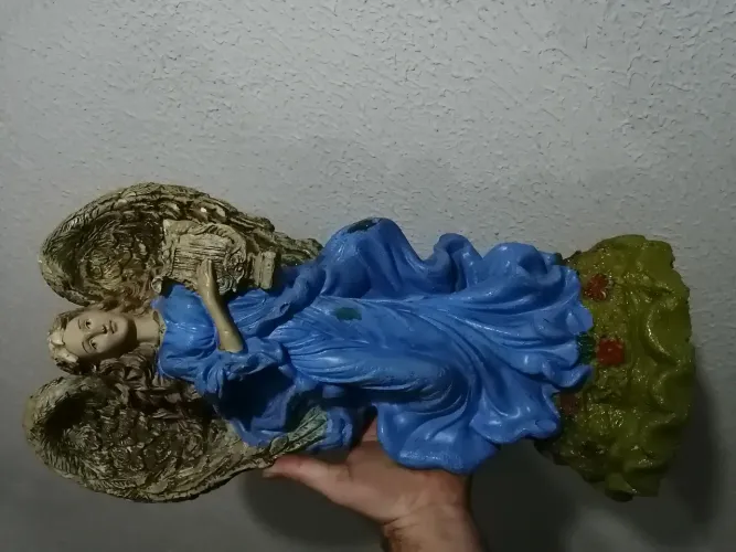 Estátua antiga de gesso