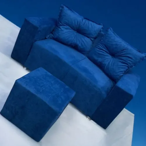 Sofá e Puff Azul - Conforto e Estilo!